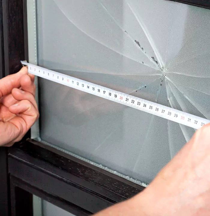 Storefront Glass Repair in The Crossings, FL