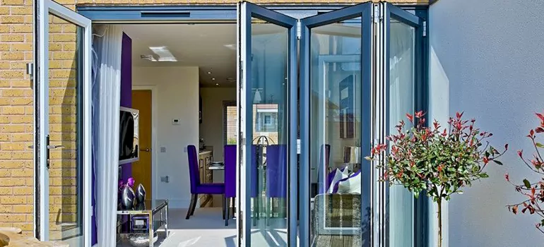 Commercial Door Glass Repair in The Crossings, FL